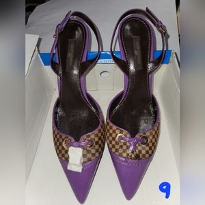 Genuine Louis Vuitton leather, handmade, formal, never used, 7.5 narrow, purple,